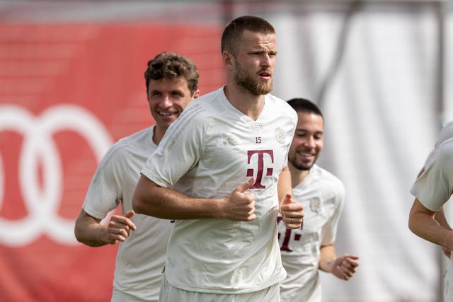 Tottenham oficializa saída de Dier e mais três