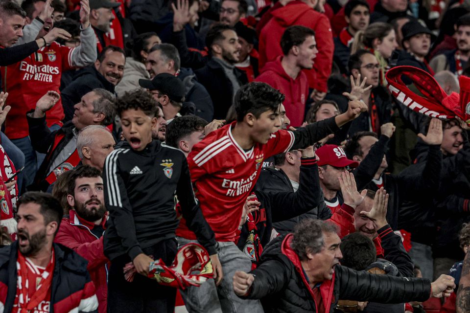 Oficial: Benfica informa em comunicado que Luz não terá adeptos do Marselha