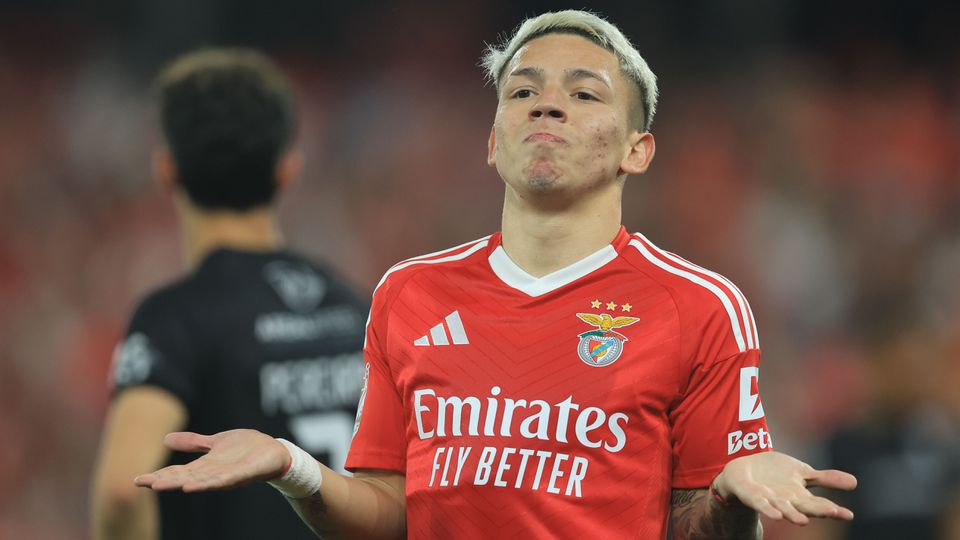 VÍDEO: que golaço de Prestianni na estreia a marcar pelo Benfica