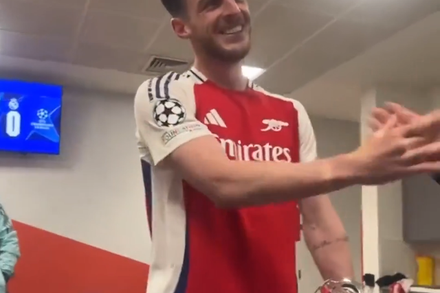 «Dá-me o teu pé direito, por favor!»