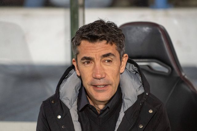 Humildade, quatro dedos mostrados aos adeptos do FC Porto e a 'ameaça' Bernardo Silva: tudo o que disse Bruno Lage