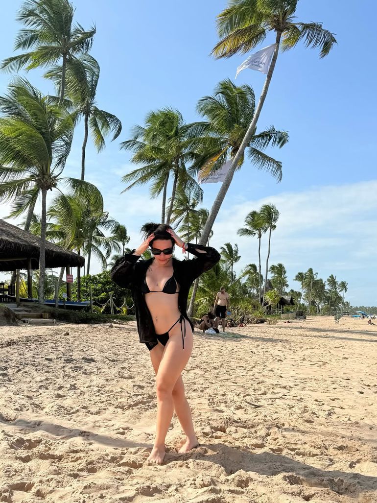 Tiffany Barcelos - Instagram