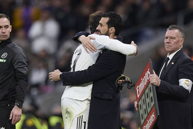 Raúl Asencio e Álvaro Arbeloa no Real Madrid