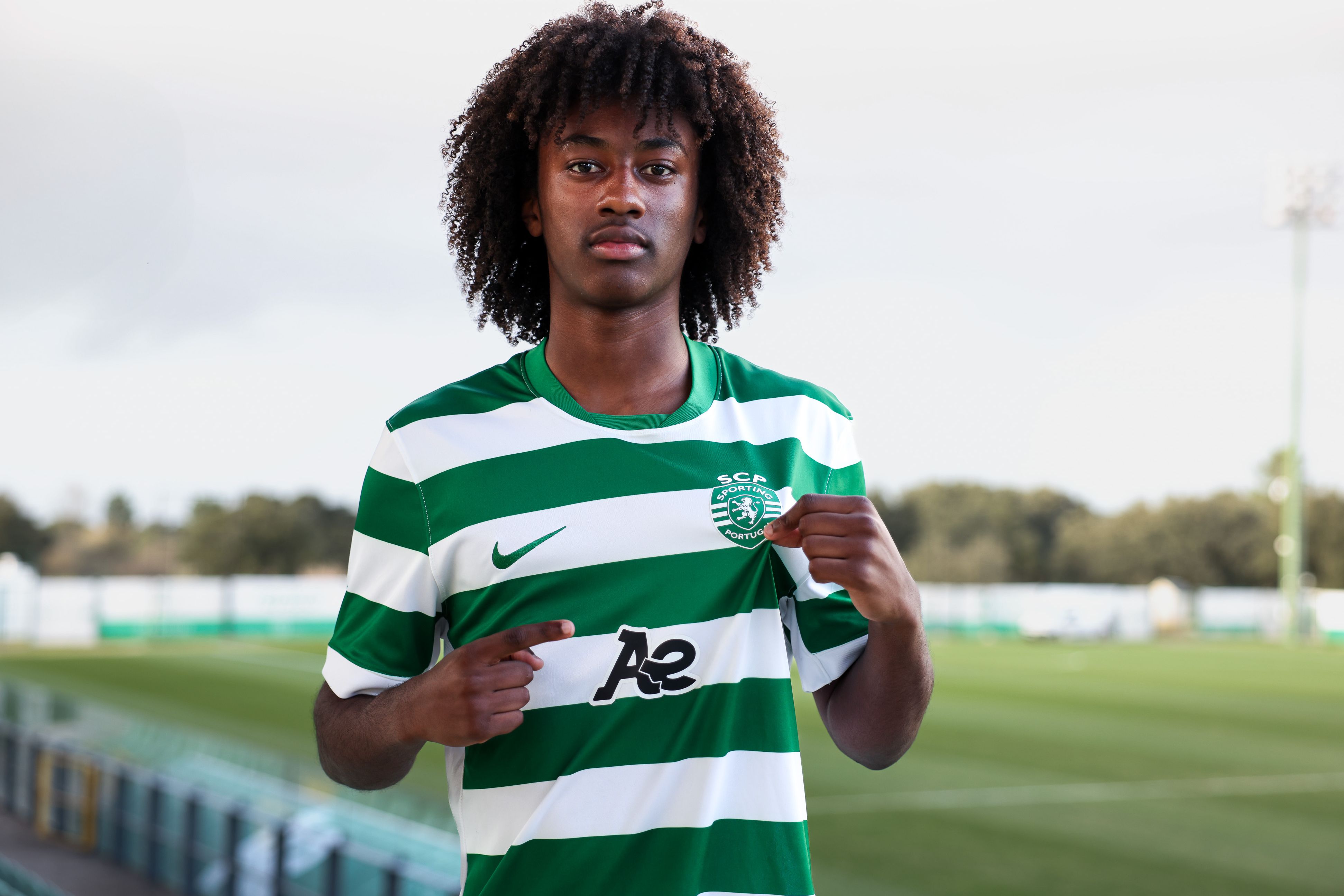 Leonardo Varela, de 17 anos, reforçou ligação aos leões - Foto: SPORTING CP