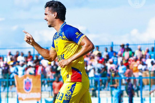 Tiago Reis bisou na vitória do Petro no Calulo