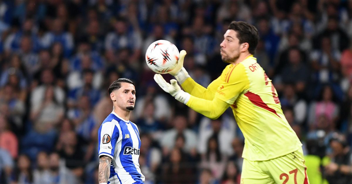 Stefan Ortega meteu STOP na baliza (as notas do Nottingham Forest)