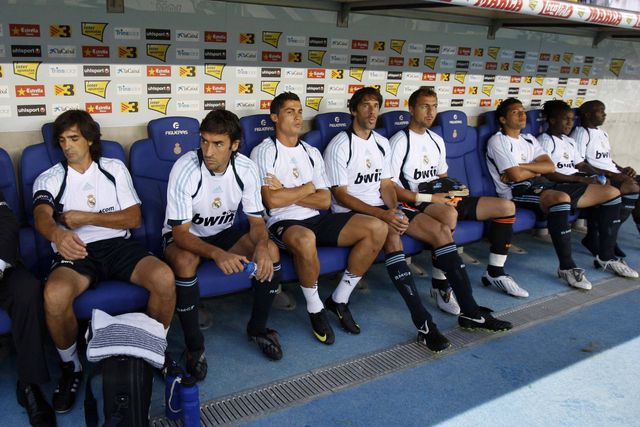 Van Nistelrooy revela que saiu do Real Madrid por causa de… Cristiano Ronaldo