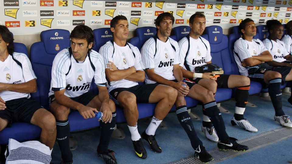 Van Nistelrooy revela que saiu do Real Madrid por causa de… Cristiano Ronaldo