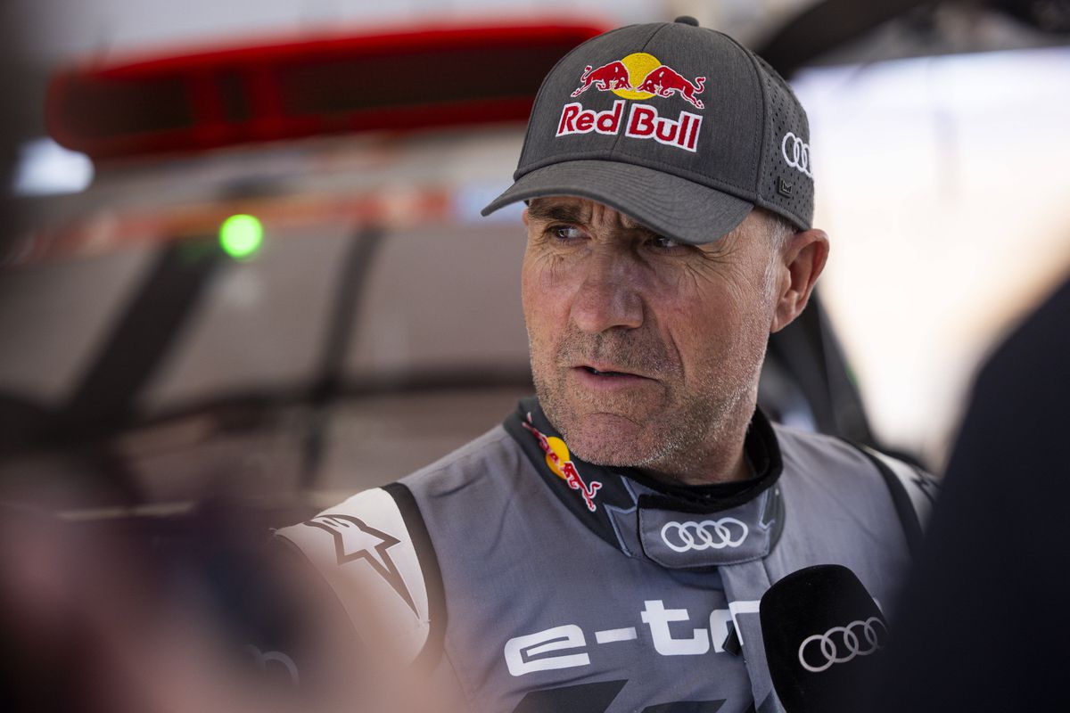 Stéphane Peterhansel vai regressar ao Dakar!