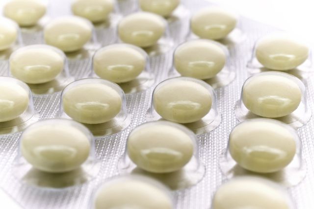 Medicamento usado para queda de cabelo associado a risco de pensamentos suicidas