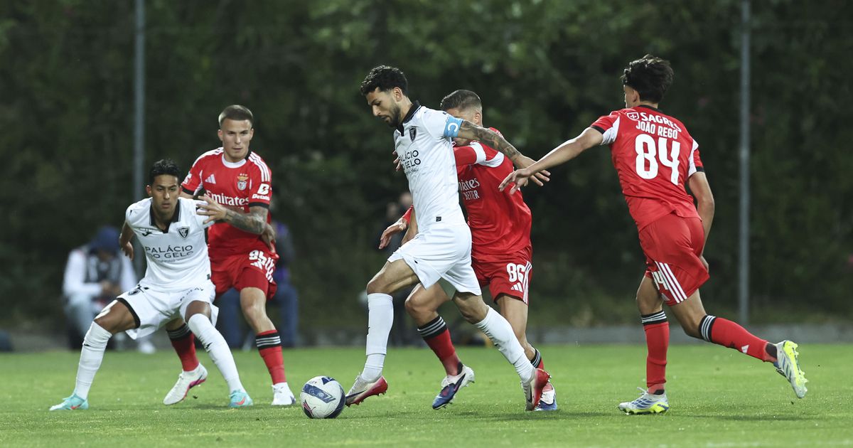 Liga 2: viriatos reinaram no Seixal e Liga fica a um pontinho (crónica)