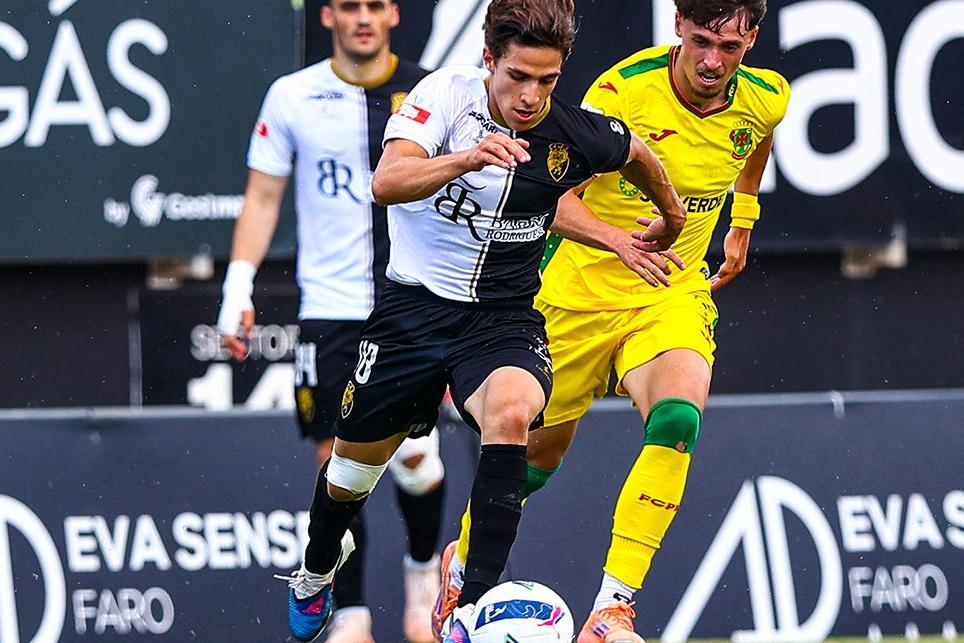 Farense e Paços de Ferreira empataram no São Luís. -Foto: LIGA PORTUGAL