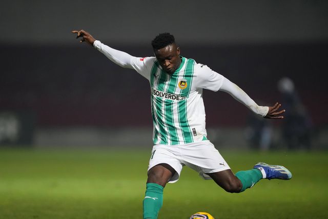 Rio Ave: revolução à vista na frente de ataque