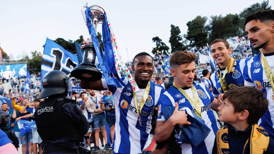 Otávio: «Fui campeão da Taça de Portugal, joguei Liga dos Campeões…»