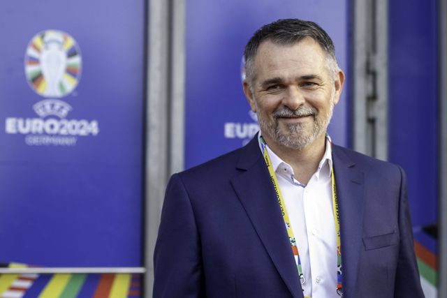 Selecionador da Geórgia: «Acredito que um dos meus filhos seja o maior fã de Ronaldo»