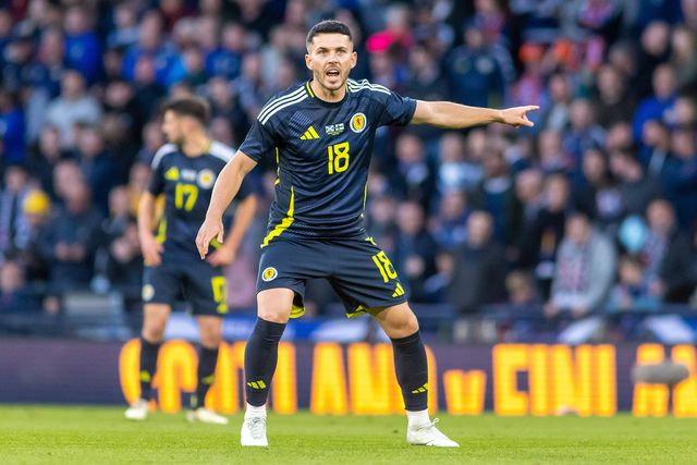 Seis anos depois o telefone tocou em Nova Iorque e era a seleção da Escócia