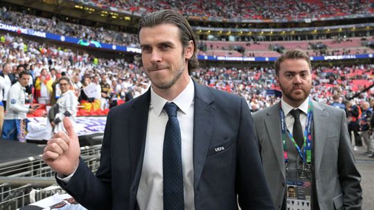 Wrexham tenta tirar Bale da reforma
