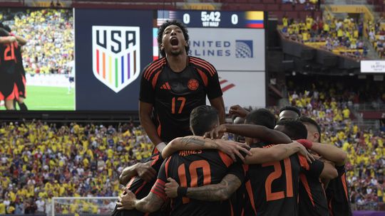Colômbia goleia EUA, não perde há dois anos e é grande candidata à Copa América