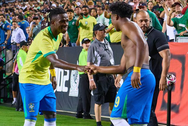 Endrick rendeu estreante Evanilson e decidiu o Brasil-México