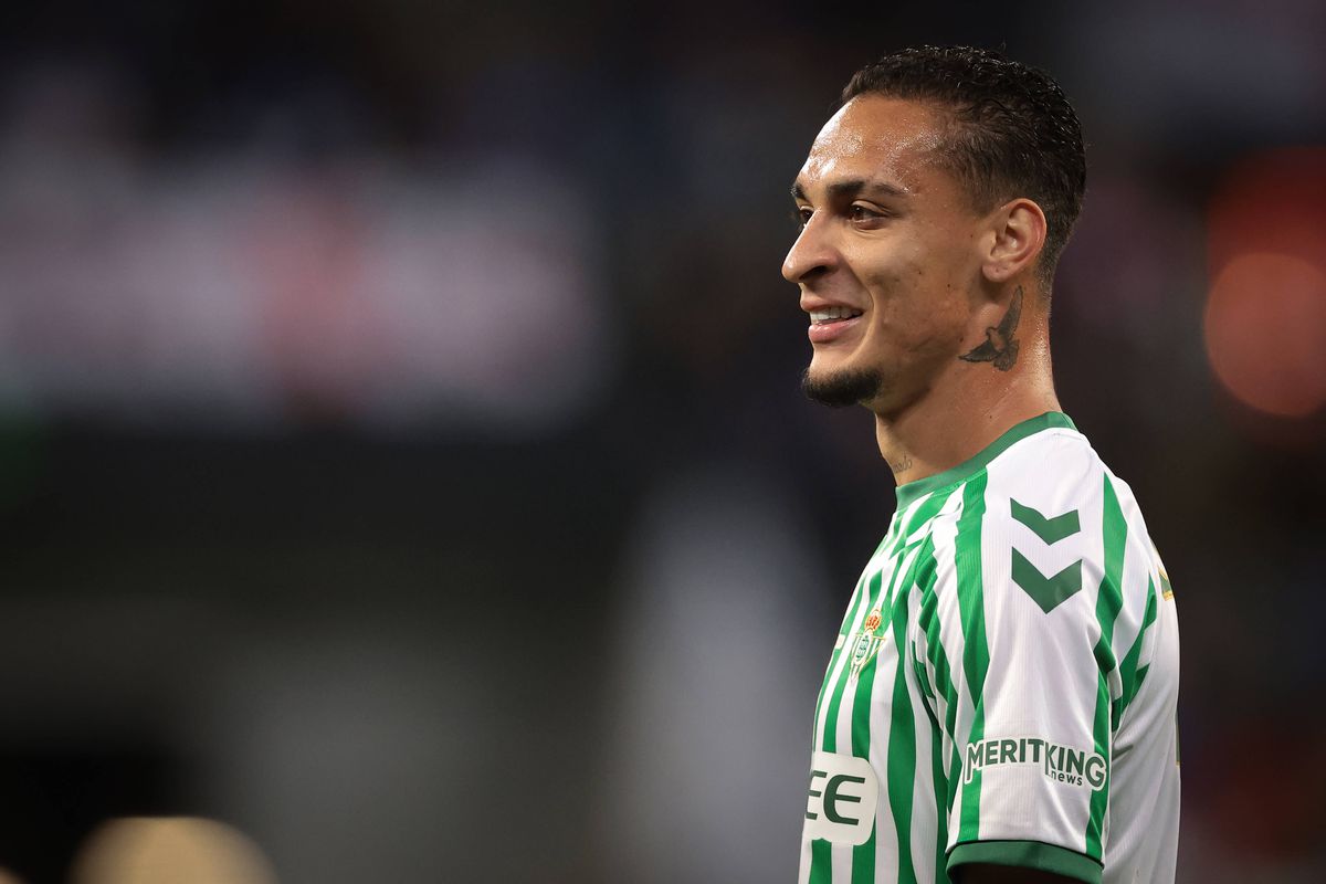 Betis tem um plano para manter Antony