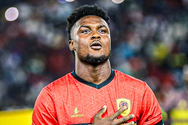 Lateral-esquerdo dos minhotos continua em grande destaque ao serviço dos Palancas Negras (Foto: Famalicão)