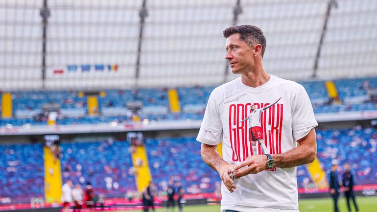 Lewandowski conta a sua versão da polémica: «Estava a deitar os meus filhos na cama»