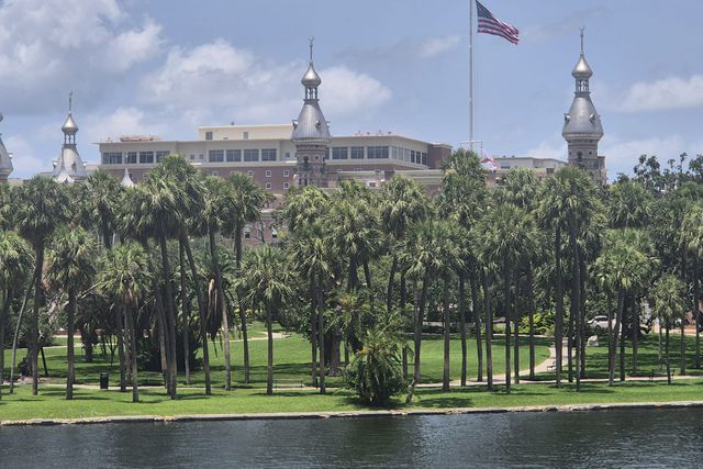 Conheça melhor a cidade onde o Benfica trabalha nos EUA (fotos)