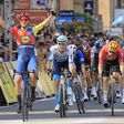 Critério do Dauphiné: Jonathan Milan vence ao sprint e destrona Pogacar