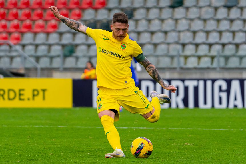 Antunes despede-se dos relvados aos 38 anos, no Paços de Ferreira