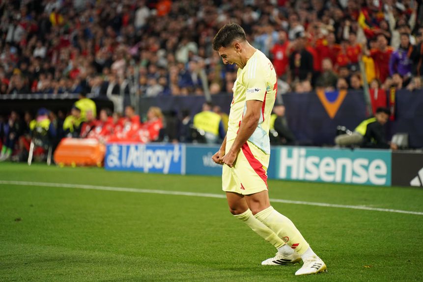 Martin Zubimendi, em representação de Espanha, é jogador da Real Sociedad (IMAGO)