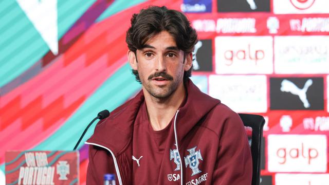 Trincão em conferência de imprensa