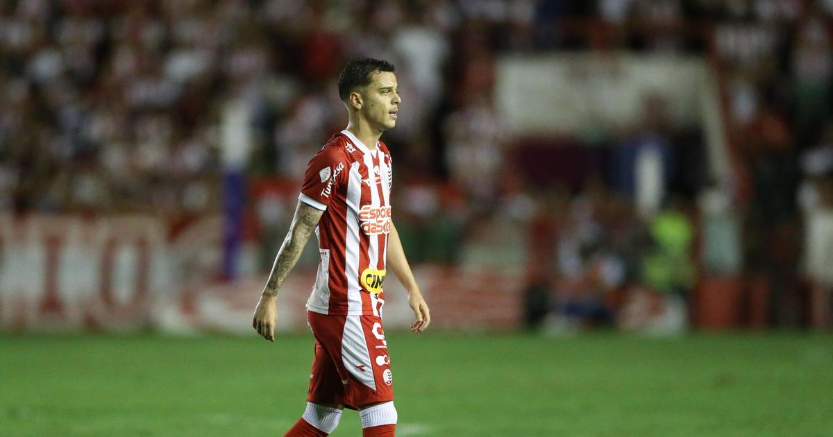 Mercado: Santa Clara tem Vitinho bem encaminhado