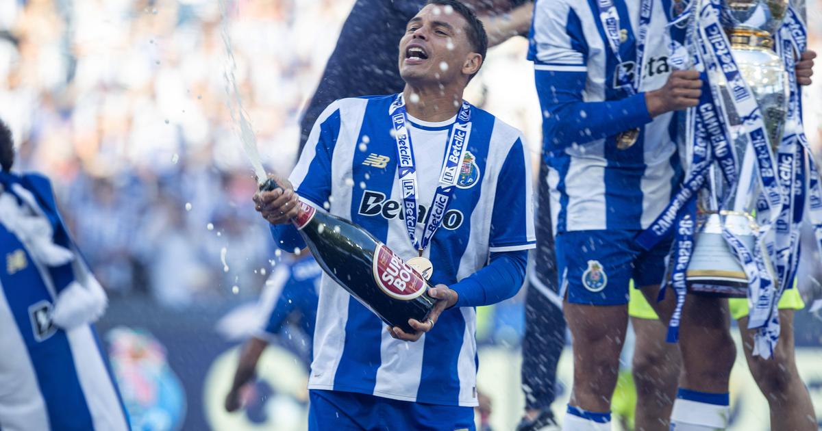 Mercado: Thiago Silva avalia futuro após saída do FC Porto