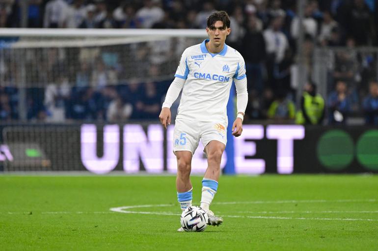 Argentina: Leonardo Balerdi lesionou-se e saiu da convocatória a 6 de junho. Ainda sem substituto - Foto: Imago