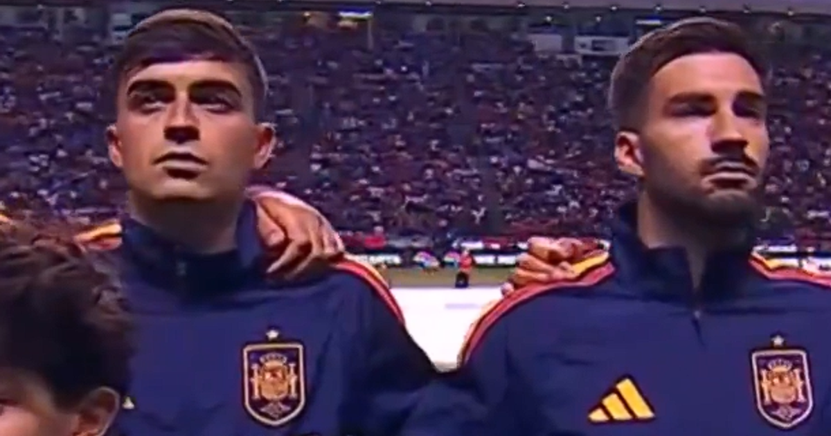 Hino de Espanha surpreende jogadores: «Durou mais do que o P