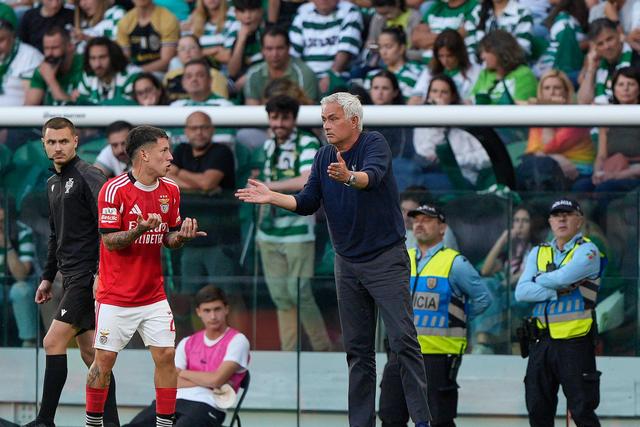 Prestianni com Mourinho