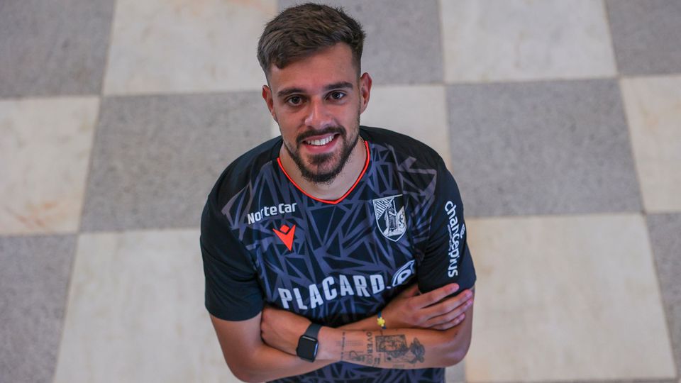 João Oliveira: «Vitória de Guimarães é a maior oportunidade da minha vida»