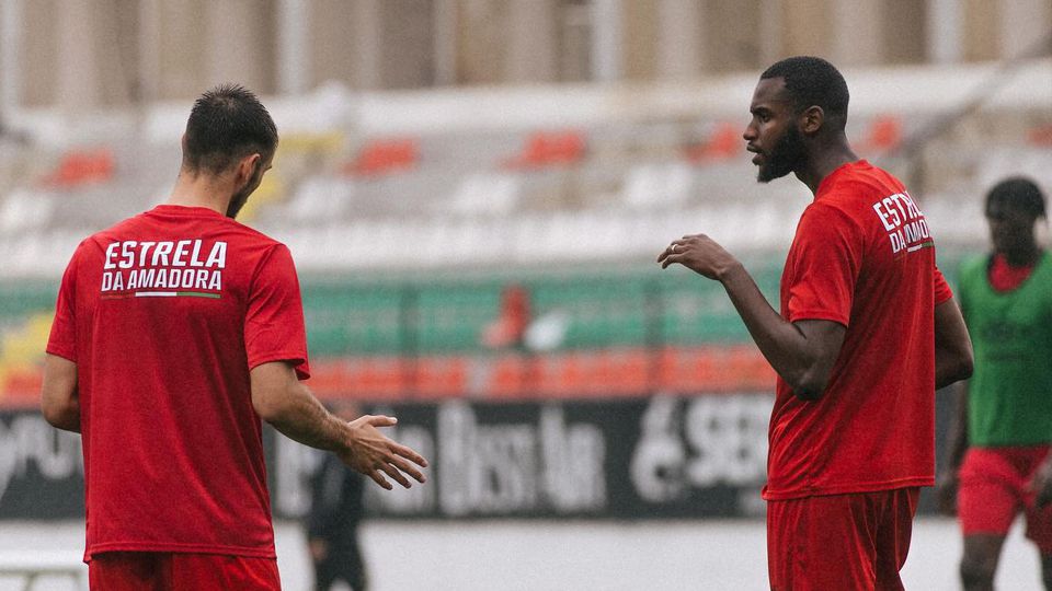 Primeiro treino para Dramé e Ferro no Estrela da Amadora