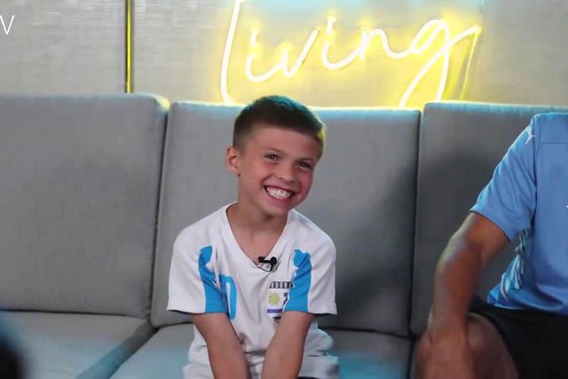 Cantaram o hino do Uruguai com paixão e tiveram um prémio incrível