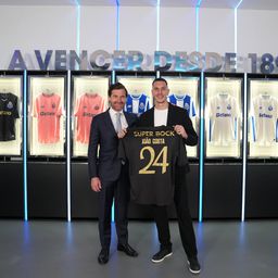 Formado nos dragões, João Costa está de regresso a casa e passa a ser mais uma opção para Farioli (Foto: FC Porto)