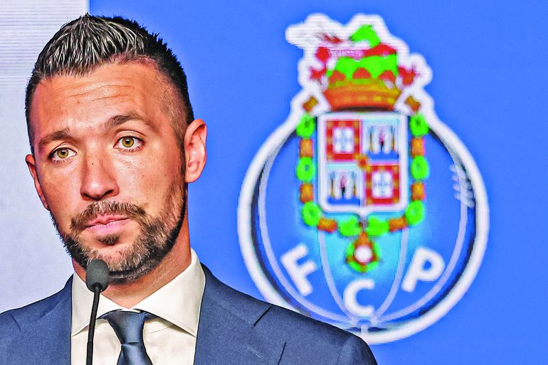 Mercado FC Porto: médio na agenda dos dragões