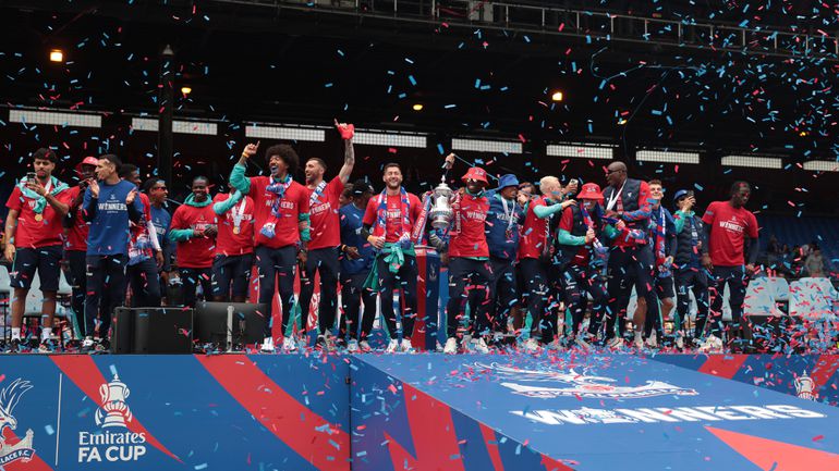 Permanência do Lyon na Ligue 1 condena Crystal Palace e beneficia... NES