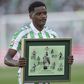 William Carvalho homenageado por ser o jogador estrangeiro com mais jogos pelo Betis
