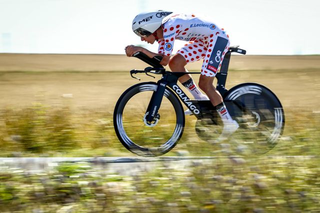 Pogacar surpreendido com Vingegaard: «Esperava que ele ficasse mais perto...»