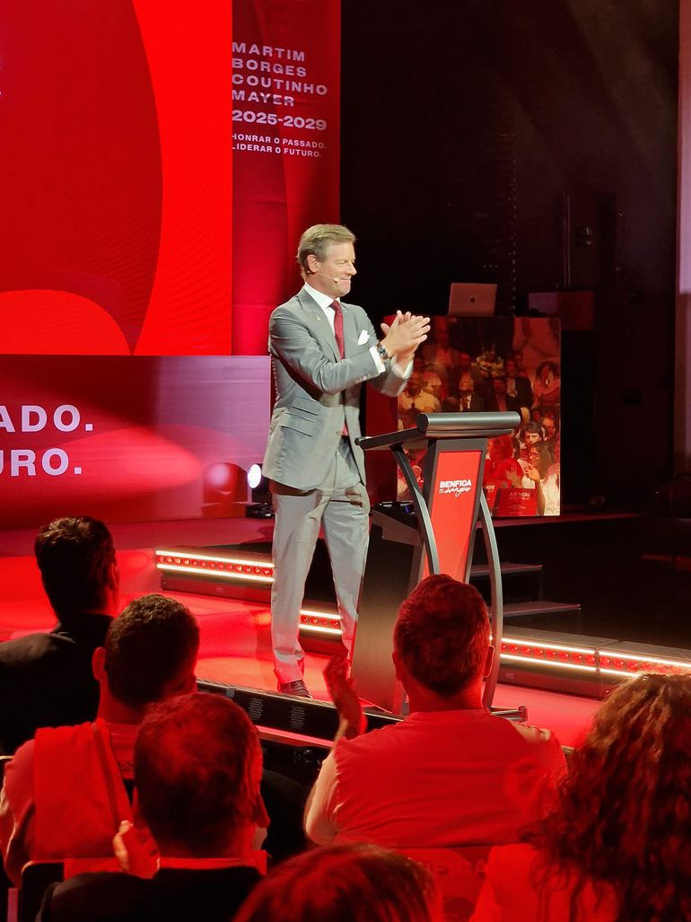 Benfica: «Que Luís Filipe Vieira esqueça essa ideia!»