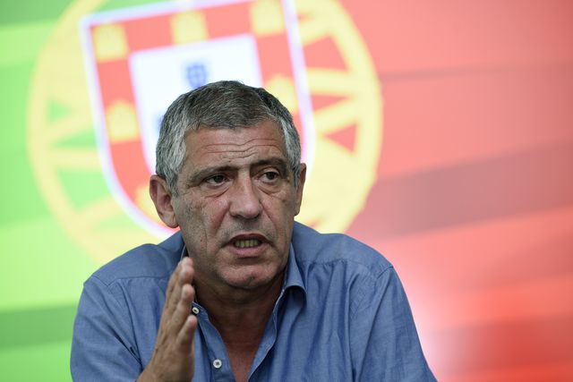 Fernando Santos e o debate Ronaldo-Messi: «Preferes Beethoven ou Mozart?»