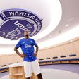 Thierno Barry no balneário do Everton