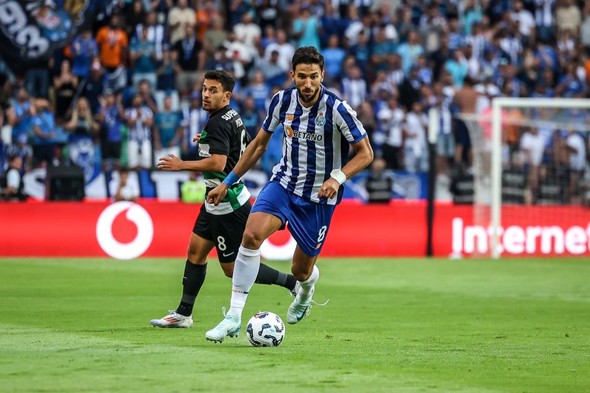 Médio internacional sérvio vai entrar no último ano de contrato com os dragões e SAD portista está recetiva a vender o seu passe