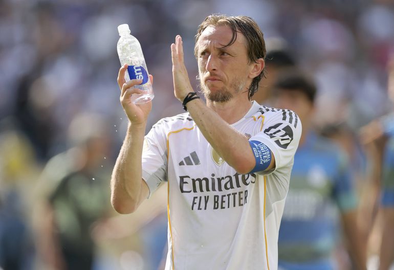 Vitinha 'declara-se' a Modric: «É o meu ídolo»
