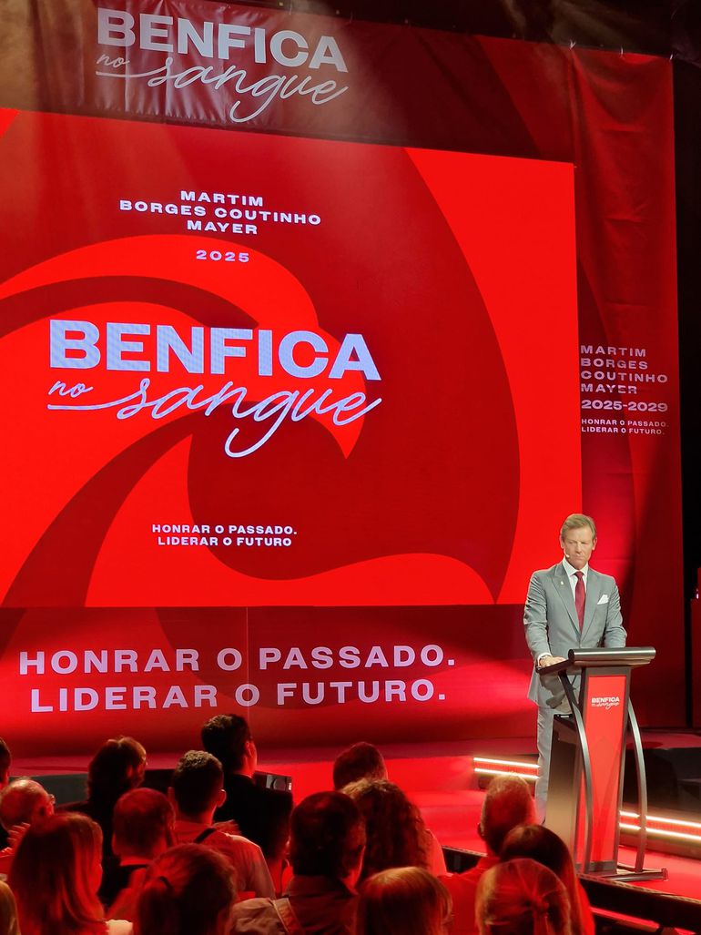 Benfica: «Mudanças no futebol são sinal de desnorte»